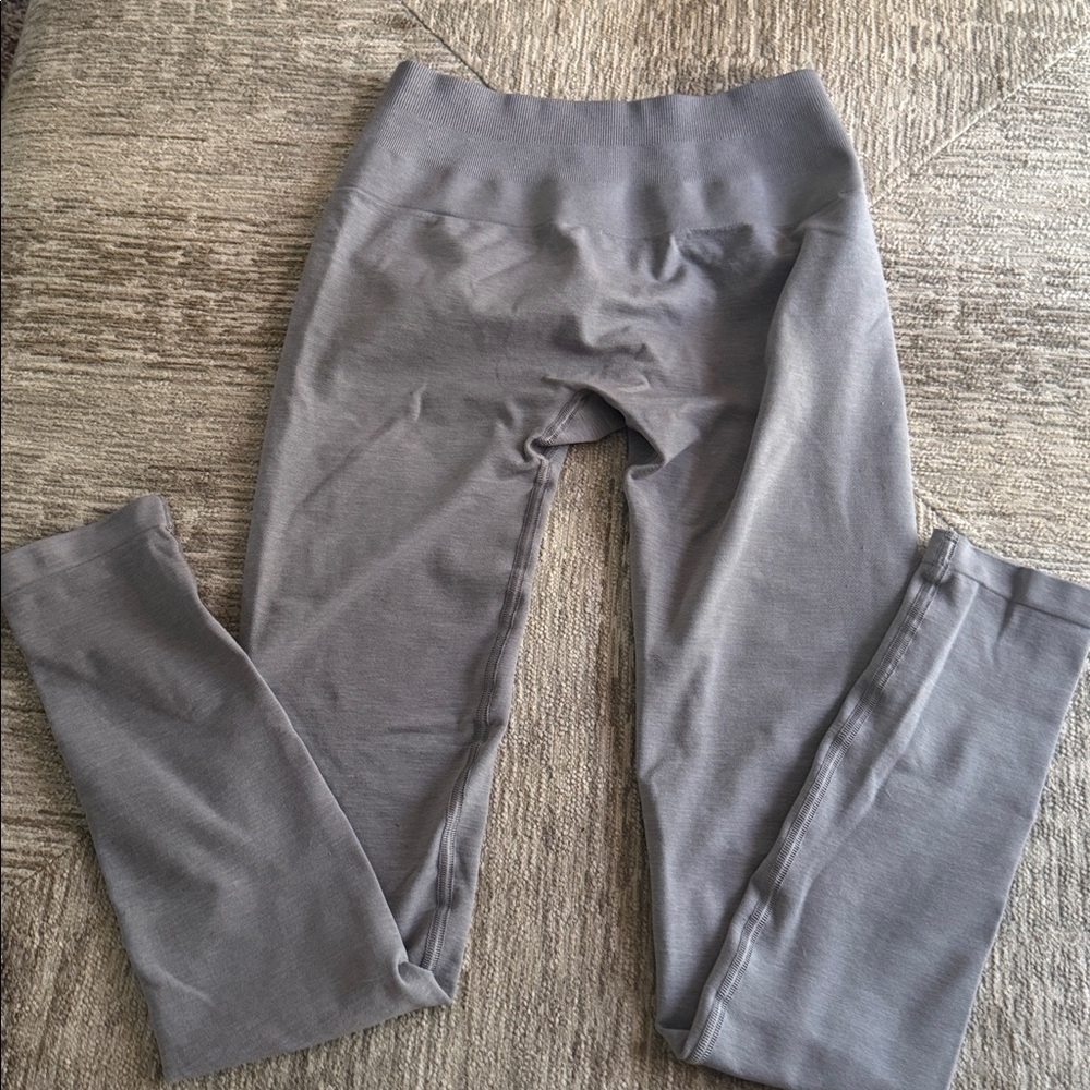 Alphalete Leggings size small
